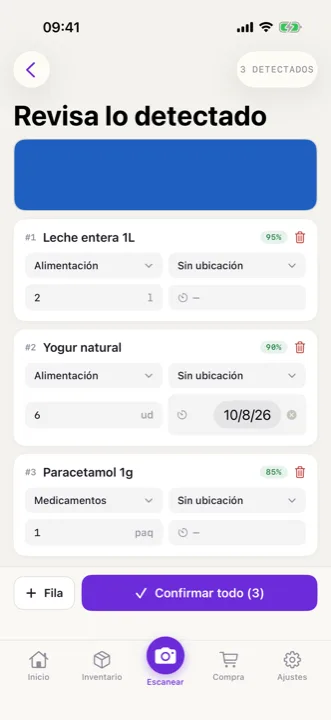 Pantalla de revisión tras una foto: la IA detecta los artículos, listos para confirmar
